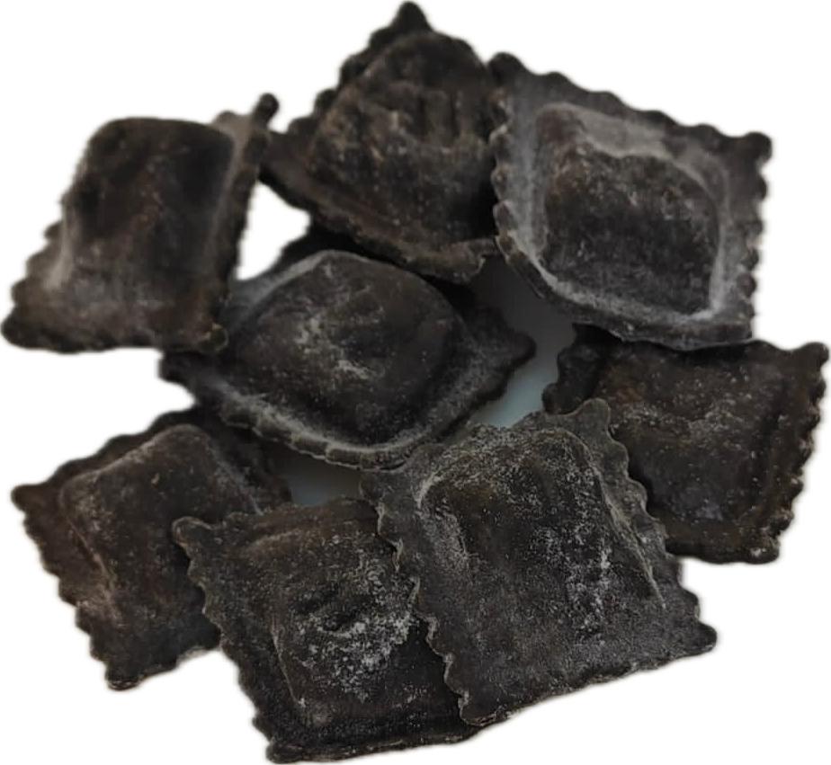 RAVIOLI SAUMON ET ENCRE DE SECHES